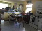 Rental Home, Apt In Bldg - Farmingdale, NY 6 Gwynne Ln #2