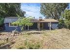 Home For Sale In Thornton, California