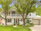 2855 Valley Dr, Sioux City, IA 51104