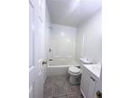 Flat For Rent In New Rochelle, New York