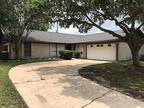 111 Laramie Dr #V