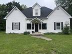 Home For Sale In New Bloomfield, Missouri