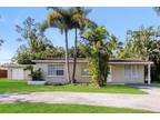 Single Family Residence - Lake Worth, FL 49 W Mango Rd