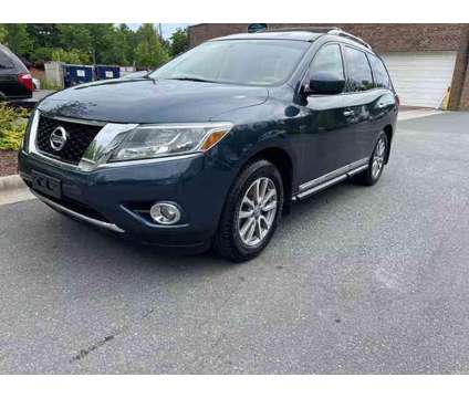 2015 Nissan Pathfinder for sale is a Blue 2015 Nissan Pathfinder Car for Sale in Matthews NC