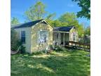 Home For Sale In Westmoreland, Tennessee