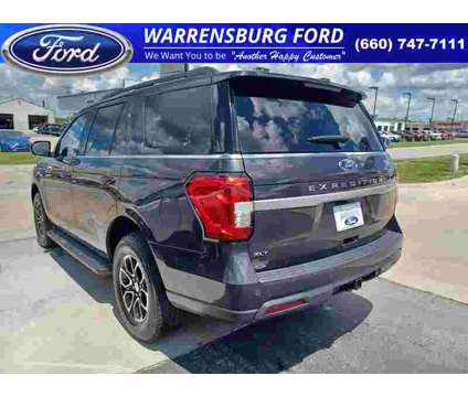 2022 Ford Expedition XLT is a Grey 2022 Ford Expedition XLT SUV in Warrensburg MO