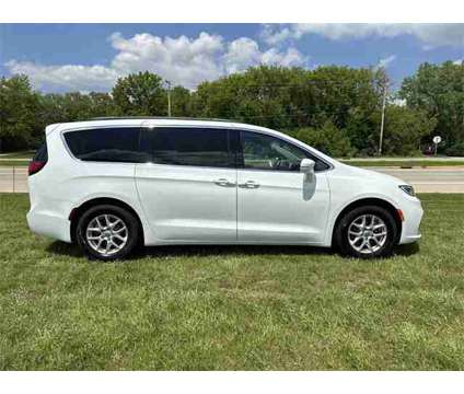 2022 Chrysler Pacifica Touring L is a White 2022 Chrysler Pacifica Touring Car for Sale in Waukesha WI