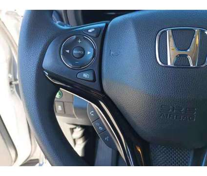 2022 Honda HR-V 2WD EX is a Silver 2022 Honda HR-V Station Wagon in Leesburg FL