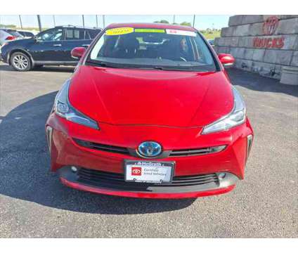 2019 Toyota Prius XLE is a Red 2019 Toyota Prius Hatchback in Dubuque IA