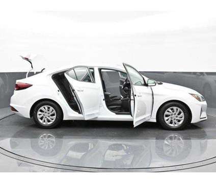 2020 Hyundai Elantra SE is a White 2020 Hyundai Elantra SE Car for Sale in Michigan City IN