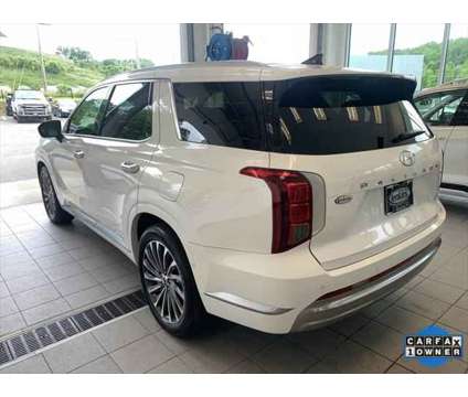 2024 Hyundai Palisade Calligraphy is a White 2024 SUV in Bridgeport WV
