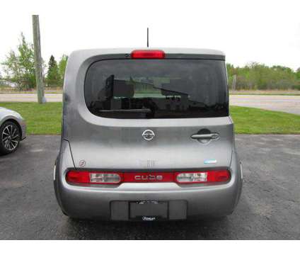 2013 Nissan cube 1.8 S is a White 2013 Nissan Cube 1.8 Trim Station Wagon in Sault Sainte Marie MI