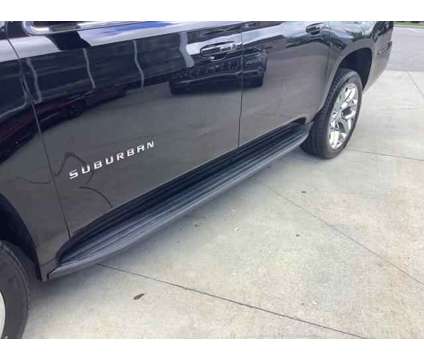 2019 Chevrolet Suburban LT is a Black 2019 Chevrolet Suburban LT SUV in Avon IN