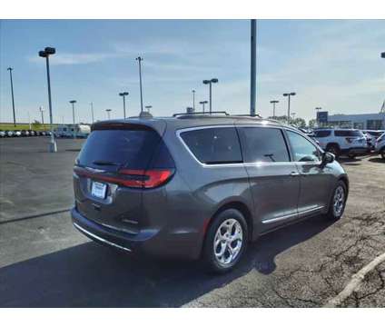 2022 Chrysler Pacifica Limited is a Grey 2022 Chrysler Pacifica Limited Car for Sale in Bourbonnais IL