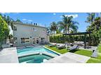 Stunning House For Rent. 825 Huntley Dr, West Hollywood, Ca 900