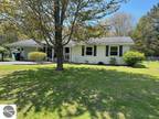 East Tawas 3BR 1.5BA, Nicely updated Ranch home on the