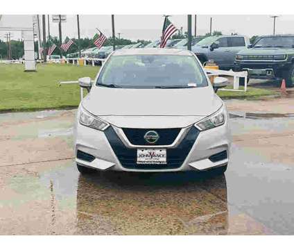 2021UsedNissanUsedVersa is a Silver 2021 Nissan Versa Car for Sale in Guthrie OK