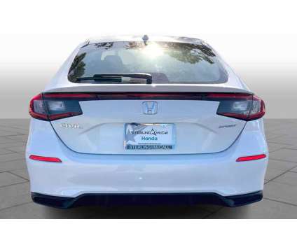 2024NewHondaNewCivic Hatchback is a Silver, White 2024 Honda Civic Hatchback in Kingwood TX