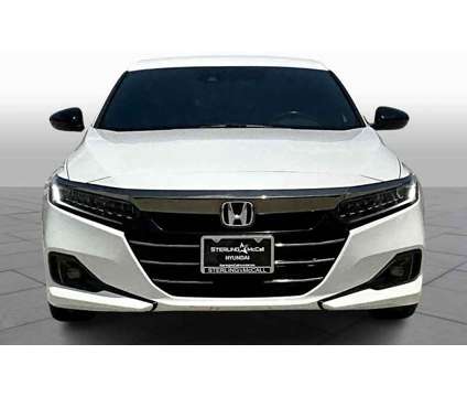 2021UsedHondaUsedAccord is a Silver, White 2021 Honda Accord Car for Sale in Houston TX