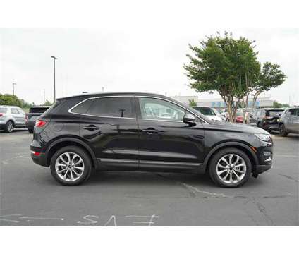 2019 Lincoln MKC Select is a Black 2019 Lincoln MKC Select Car for Sale in Georgetown TX