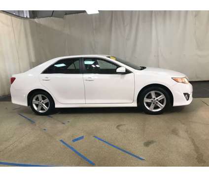 2012 Toyota Camry is a White 2012 Toyota Camry Car for Sale in Park Ridge IL