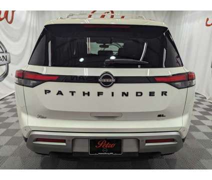 2022 Nissan Pathfinder SL is a White 2022 Nissan Pathfinder SL Car for Sale in Hattiesburg MS