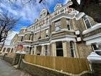 The Parade, Folkestone, CT20 1 bed flat for sale -