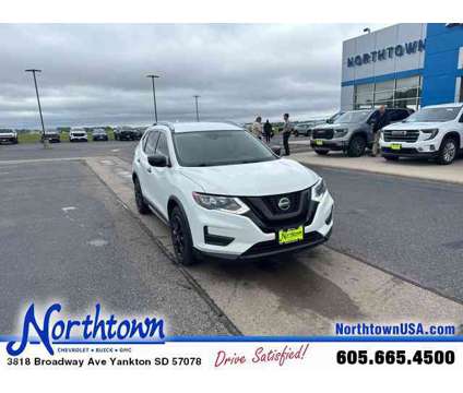 2019 Nissan Rogue SV is a White 2019 Nissan Rogue SV Car for Sale in Yankton SD