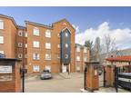 Katesgrove Lane, Reading, Berkshire 2 bed apartment for sale -