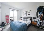 1 bed flat for sale in Botanic Square, E14, London
