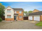 4 bedroom detached house for sale in Lidgate Close, Peterborough, PE2
