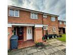 2 bedroom flat for sale in Manor Court, WA3