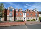 Roundhay Court, Sutherland Avenue, Roundhay, Leeds, LS8 2 bed flat to rent -