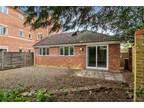 1 bedroom bungalow for sale in Oaklands, Peterborough, Cambridgeshire, PE1