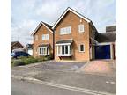 3 bed property to rent in Kingfisher Close, SG18, Biggleswade