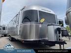 2024 Airstream Classic 30RBT Twin 31ft