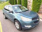 2009 Chevrolet-LADY OWNED VIP CUSTOMER! TRADE! Traverse LS - Knoxville,Tennessee