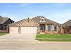 1078 Fleetwood Dr, Justin, TX 76247