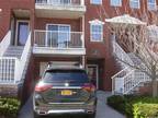 Condominium, Condo - College Point, NY 316 Endeavor Pl #B