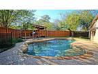 LSE-House, Traditional - Lake Dallas, TX 5301 Queens Ct