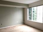 Apartment, Unit Sale - Staten Island, NY 45 Red Cedar Ln #1