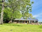 Home For Sale In Tullahoma, Tennessee