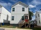 Single Family Residence, Traditional, House - Gainesville, GA 82 Liberty St