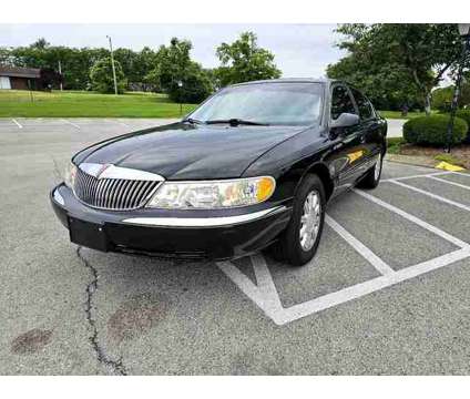 2000 Lincoln Continental for sale is a Black 2000 Lincoln Continental Car for Sale in Louisville KY