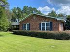 Home For Sale In Baxley, Georgia