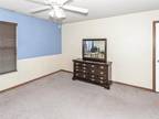 Condo For Sale In Belleville, Illinois