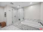 Condo For Sale In Los Angeles, California