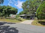 Home For Sale In Leesburg, Florida