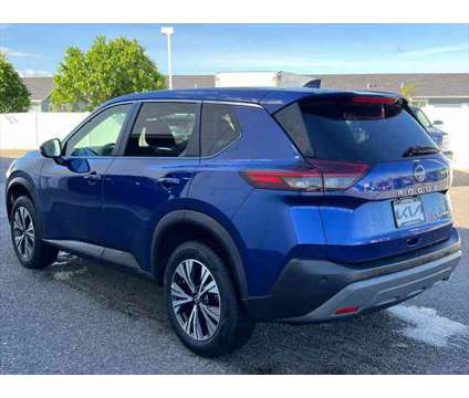 2022 Nissan Rogue SV Intelligent AWD is a Blue 2022 Nissan Rogue SV Station Wagon in Billings MT