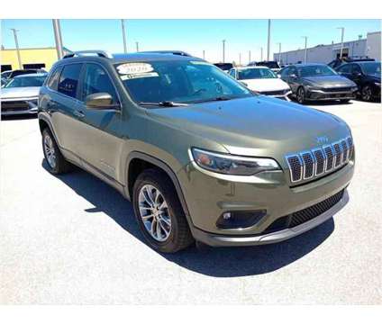 2020 Jeep Cherokee Latitude Plus FWD is a Green 2020 Jeep Cherokee Latitude SUV in Evansville IN